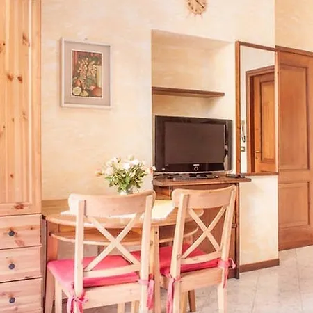 Il Pontile - Historic Center By Villavistalago Bellano