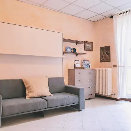 Il Pontile - Historic Center By Villavistalago